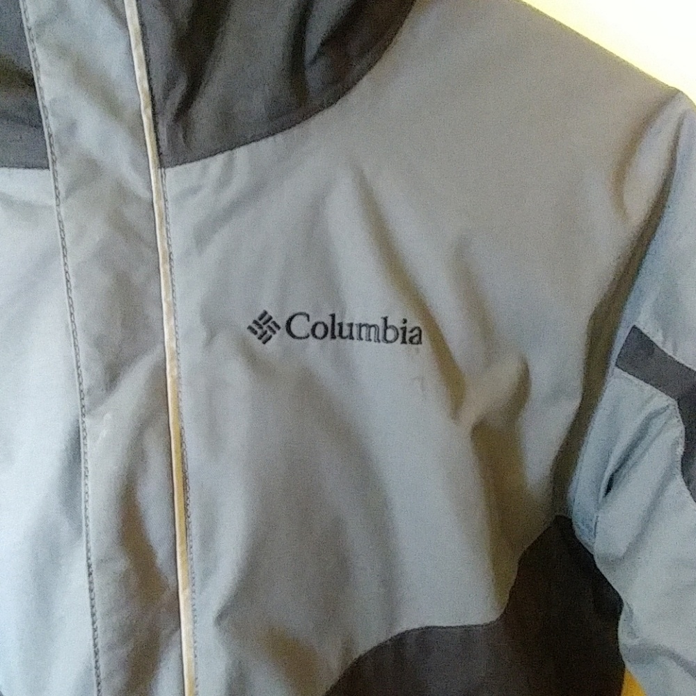 Columbia Boy's Jacket - Picture 2 of 8